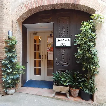 Hotel De La Font 2*