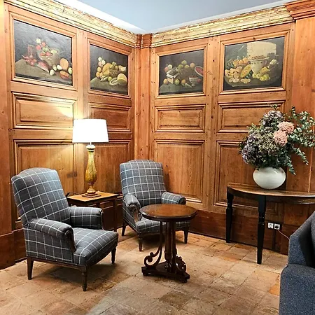 Hotel De La Font Peralada (Perelada)