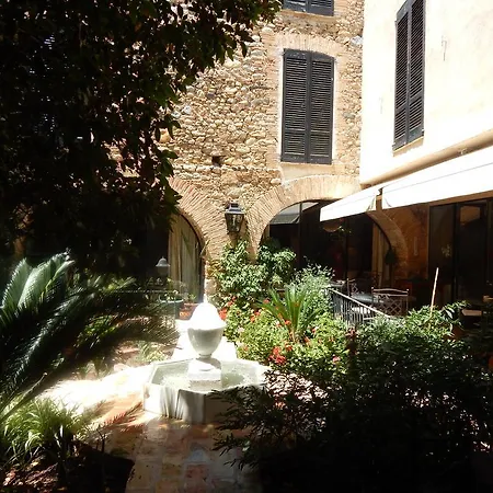 Hotel De La Font Peralada