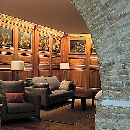 Hotel De La Font Peralada