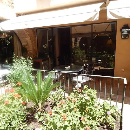 Hotel De La Font Peralada